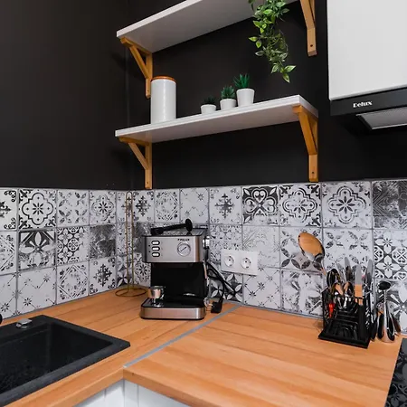 The Tsar Cozy Nest - 2 Bedroom Lejlighed