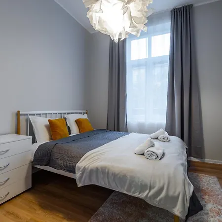 The Tsar Cozy Nest - 2 Bedroom شقة *